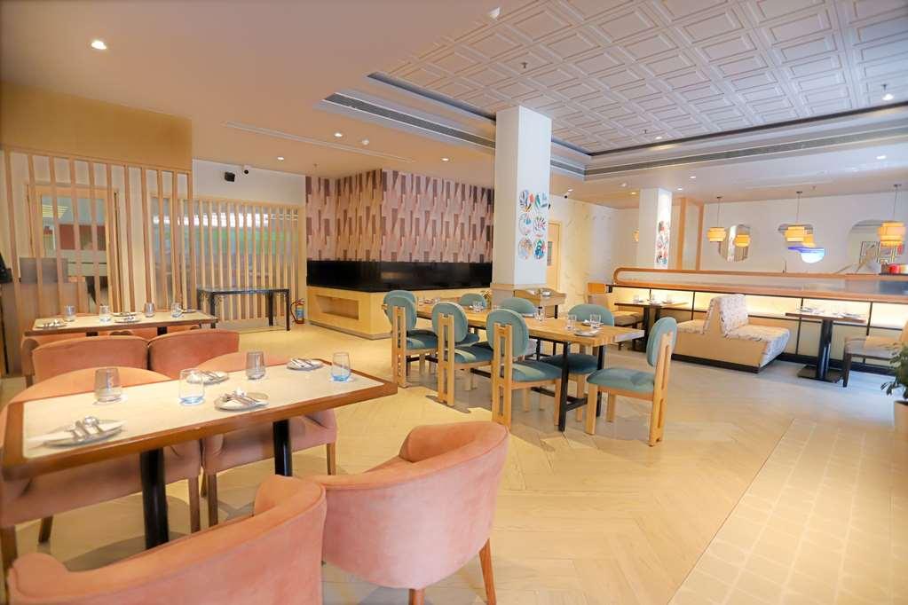 Park Inn By Radisson New Delhi Lajpat Nagar Restaurant bilde